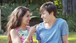 Odd couples unite over burning love for Nando’s hot sauce 